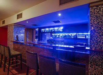 Club Royale Bar