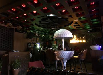 Xtacy Lounge