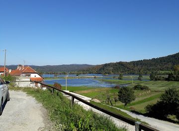 slovenia/skocjan-caves/nightclub/klub-simfonija-gostinstvo-igor-erzen-s-p