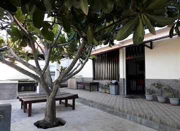 indonesia/pulau-bunaken/nightclub/happy-gecko-dive-resort