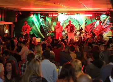 brazil/serra-gaucha/nightclub/old-ground-of-fire