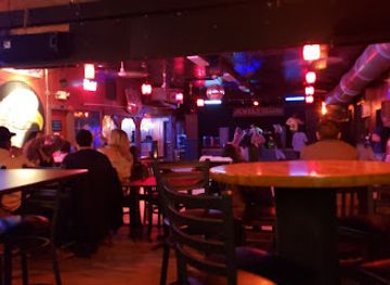 ohio/punderson-state-park/nightclub/jewel-s-dance-hall