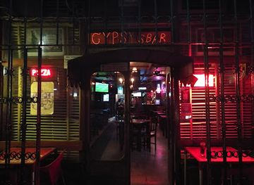 mozambique/maputo-city/nightclub/gypsy-s-bar