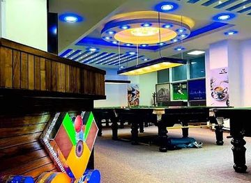 iCue Snooker & Cafe