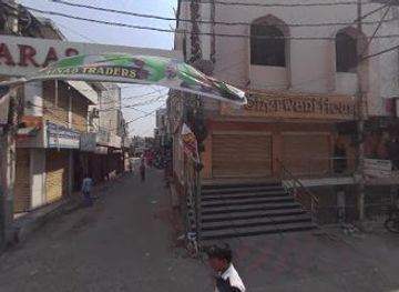 india/hyderabad/charminar/nightclub/zahedamoodi