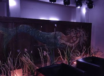 mexico/cabo-san-lucas/nightclub/mermaids-table-dance