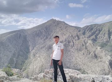 uzbekistan/kyzylkum-desert/nightclub/xurrom-abdulazim