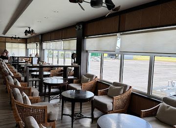 seychelles/ile-d-aurore/nightclub/air-seychelles-vip-lounge