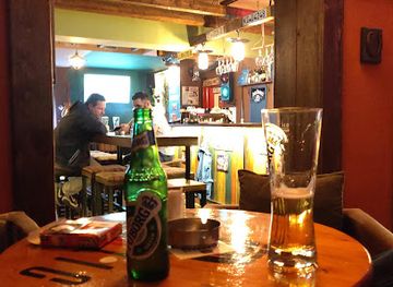 montenegro/herceg-novi/nightclub/republic-pub