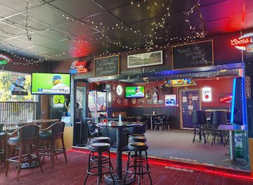 washington/everett/nightclub/the-fireplace-bar