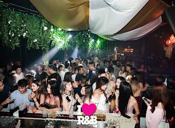 australia/queensland/nightclub/sky-and-lotus