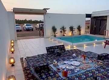 منتجع سبيشل نايت special night
