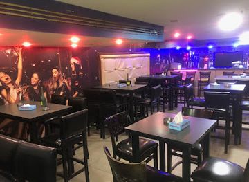 HUTOROK Bar@PUB