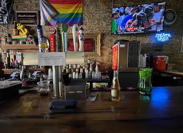 kansas/lawrence/nightclub/harbour-lights