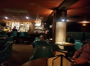 Starlite Lounge & Banquet Room