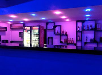 Night club 19