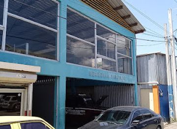 dominican-republic/santiago/los-jardines/nightclub/los-rompe-piedra