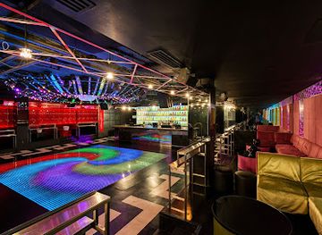 Club Electric Avenue