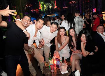 indonesia/bali/seminyak/nightclub/mirror-lounge-club