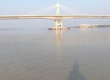 bangladesh/kuakata/nightclub/atemkhana-auto-stand