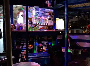 barbados/rockley/nightclub/chicken-george-yankey-joe-s-beach-bar