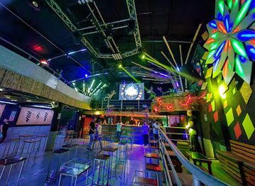 peru/madre-de-dios/nightclub/witite