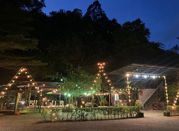 thailand/ranong/nightclub/jaosamran