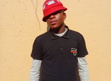 south-africa/royal-natal-national-park/nightclub/jazz-club-drinking-in-style