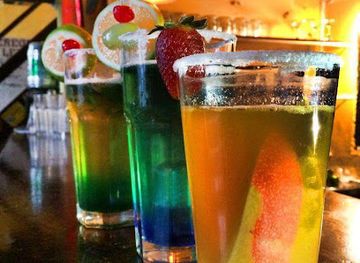 ecuador/sucumbios-region/nightclub/night-club-crucero-del-amor