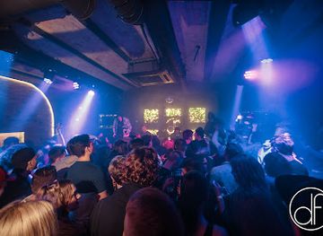 latvia/riga/kipsala/nightclub/de-flou