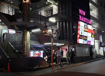 japan/okinawa/nightclub/new-babylon