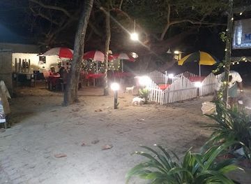 india/kochi/fort-kochi/nightclub/cochin-club