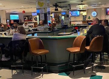 illinois/rockford/nightclub/3lll-club