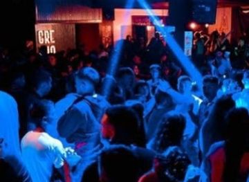 uzbekistan/jizzakh-region/nightclub/tojmahal-club