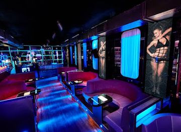 M1 Lounge Bar & Club - RnB & Hip Hop