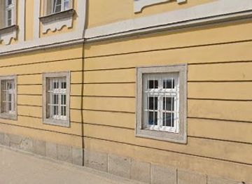 hungary/eger/nightclub/blackbird