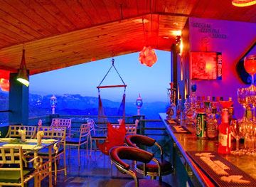 india/himalayan-mountains/nightclub/hangout-rooftop-bar-and-lounge