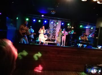 netherlands/veluwe-national-park/nightclub/blue-sky