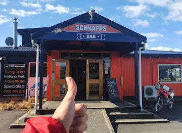 new-zealand/tongariro-national-park/nightclub/schnapps-bar