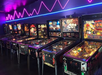Crave 80s Arcade Bar