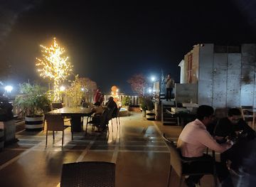 bangladesh/barisal/nightclub/handi-korai