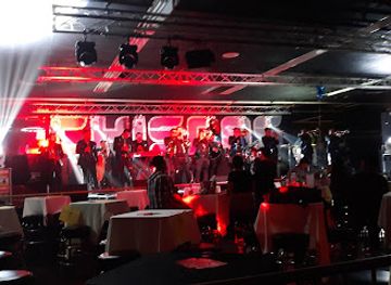 indiana/hoosier-national-forest/nightclub/chispas-discotheque