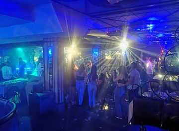 War & Peace hotel - nightClub