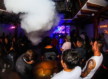 ecuador/highland-valleys/nightclub/hideout-disco-club