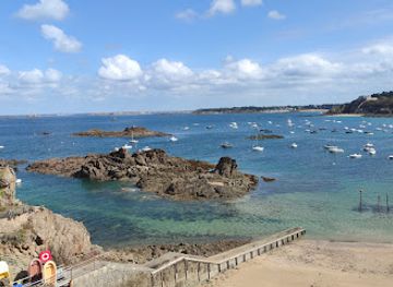 france/mont-saint-michel-bay/nightclub/la-chaumiere-dinard-st-lunaire