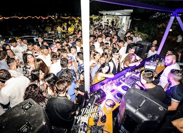 italy/molise/nightclub/villa-paraiso