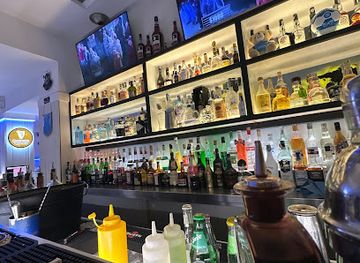 italy/sorrento/nightclub/insolito-night-day