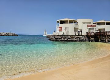 Bikini Beach Club