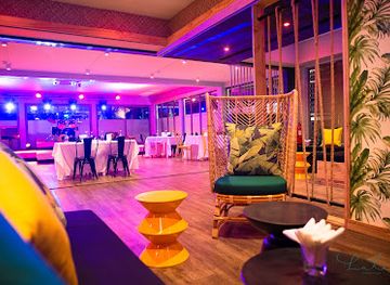 mauritius/rochester-falls/nightclub/lakaz-cascavelle