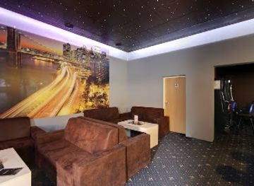 slovakia/slovak-karst-national-park/nightclub/herna-bar-monte-carlo